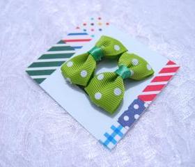 Mini Green Polka Dots Bow Hair Pins ( 2 in a set )